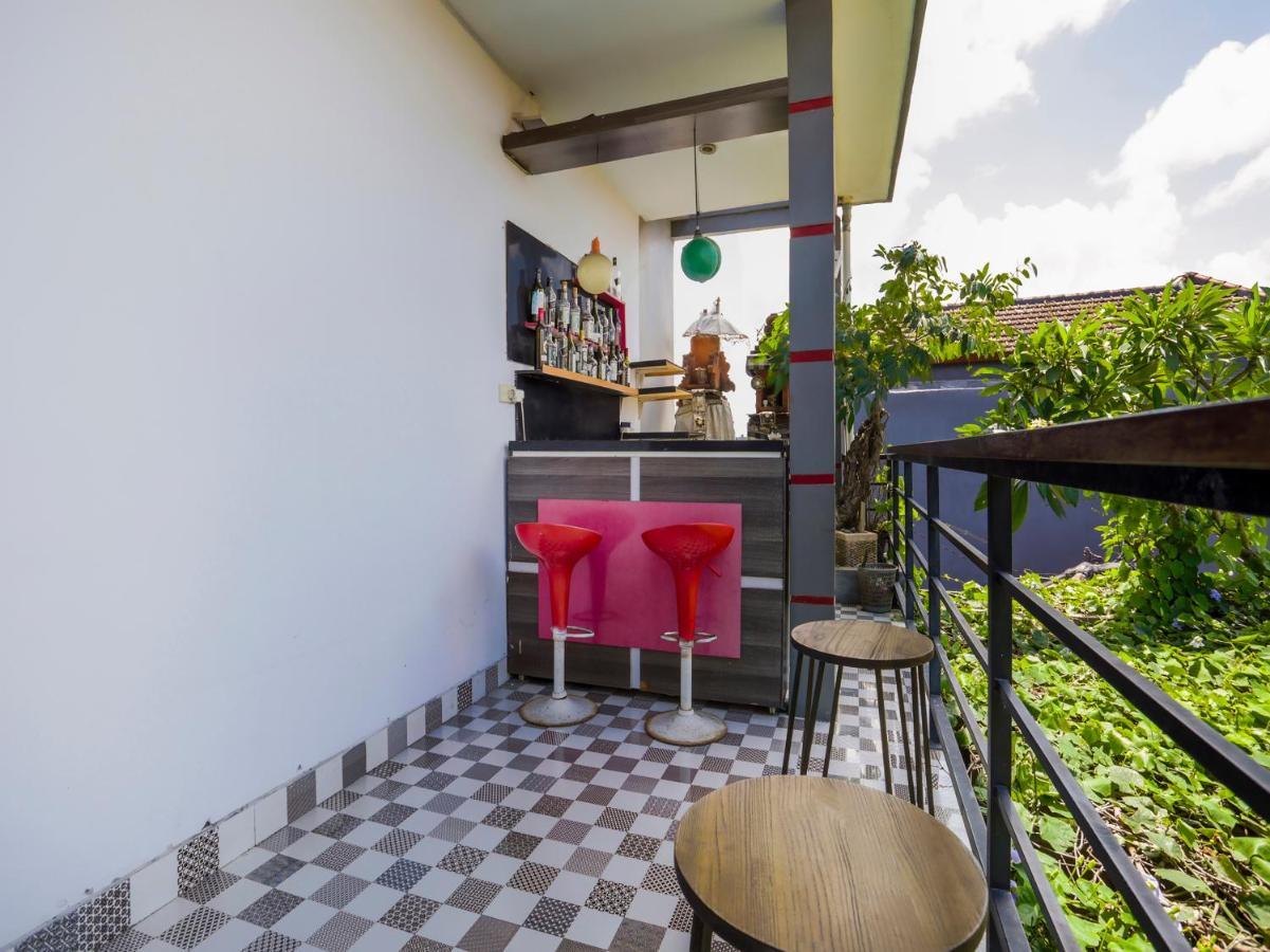 Oyo 3852 Valomia Guest House デンパサール エクステリア 写真