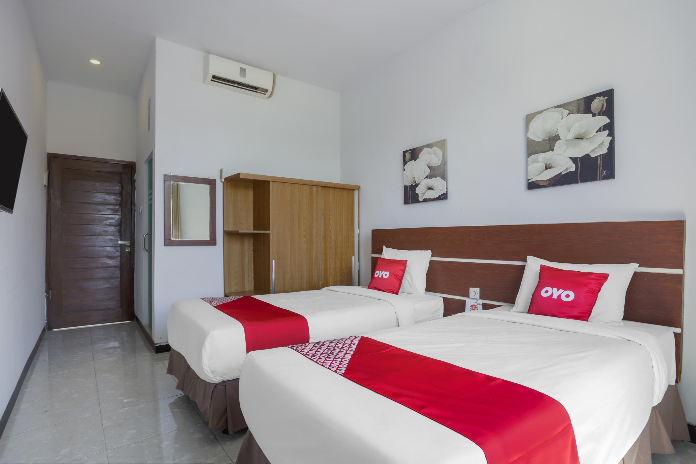 Oyo 3852 Valomia Guest House デンパサール エクステリア 写真