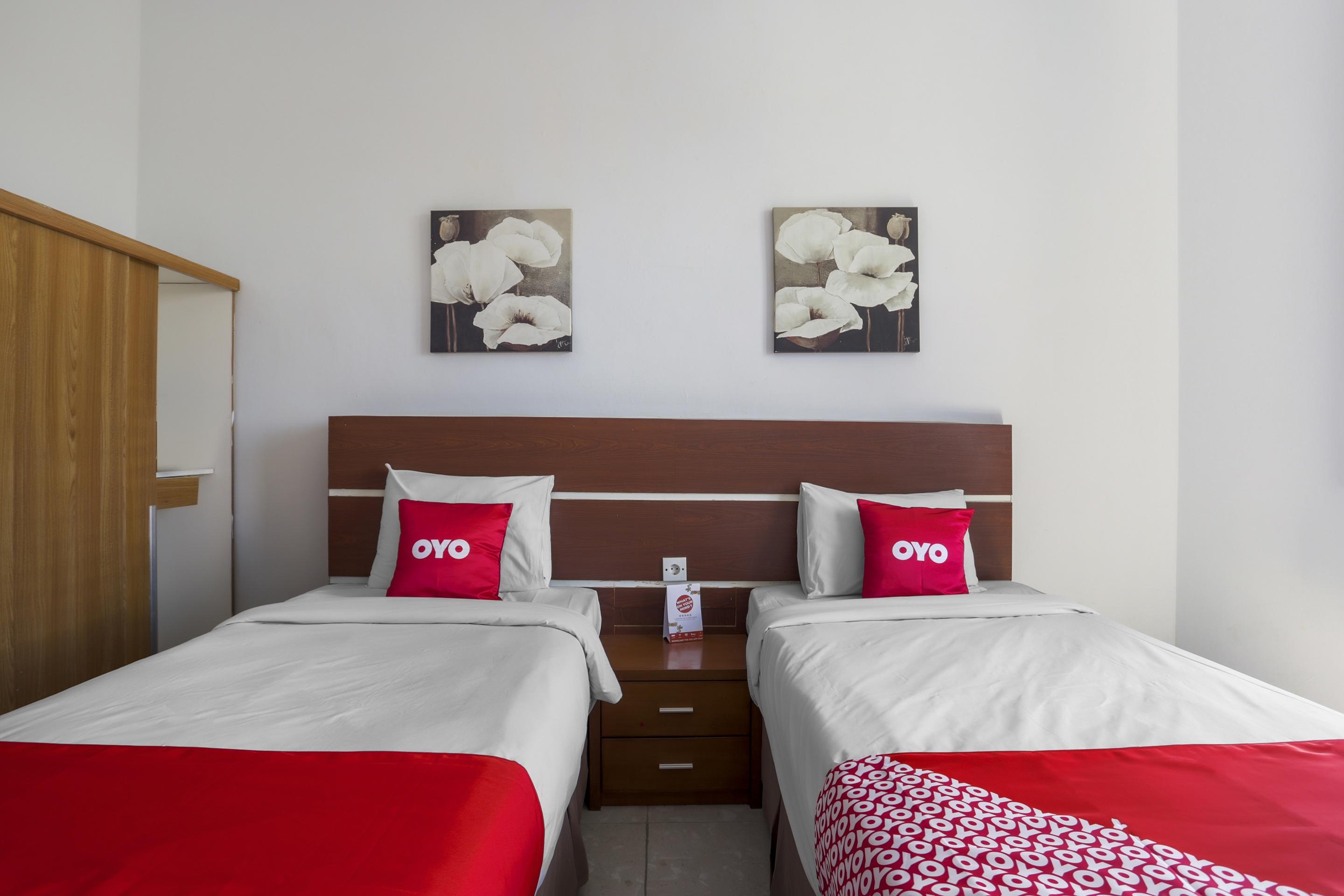 Oyo 3852 Valomia Guest House デンパサール エクステリア 写真